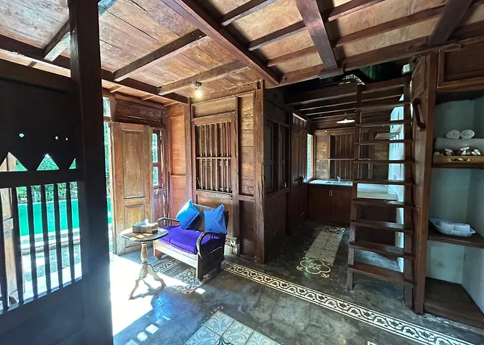 Tirta Padi Villa