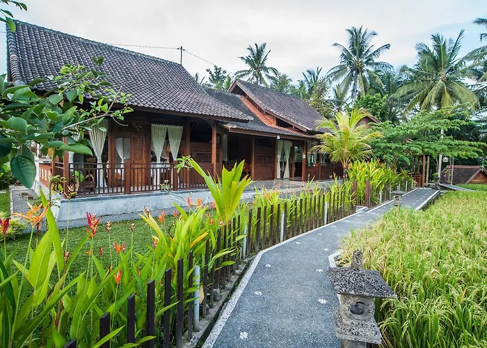 Tirta Padi Villa